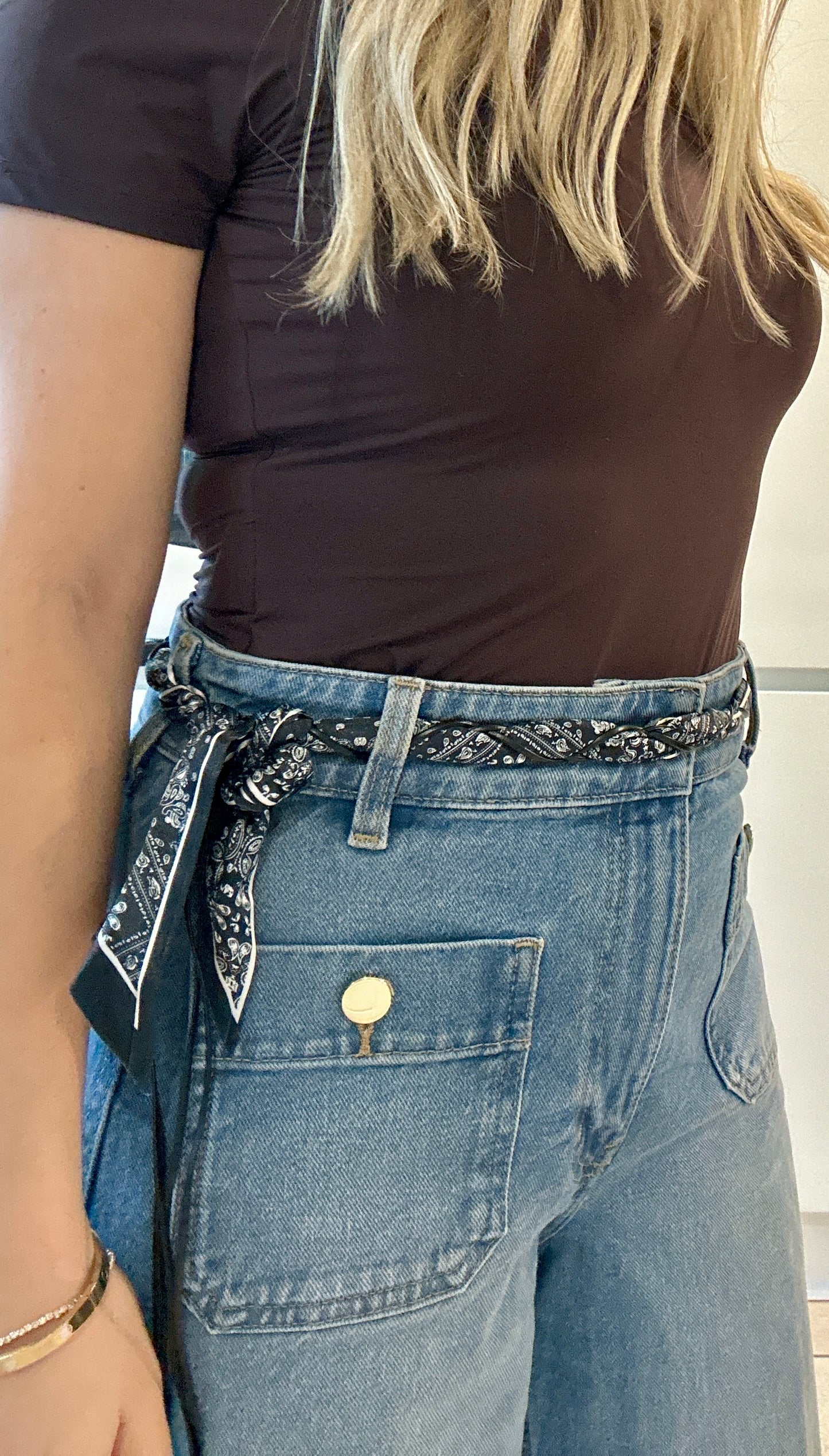 Black/White Hip Bandana Belt