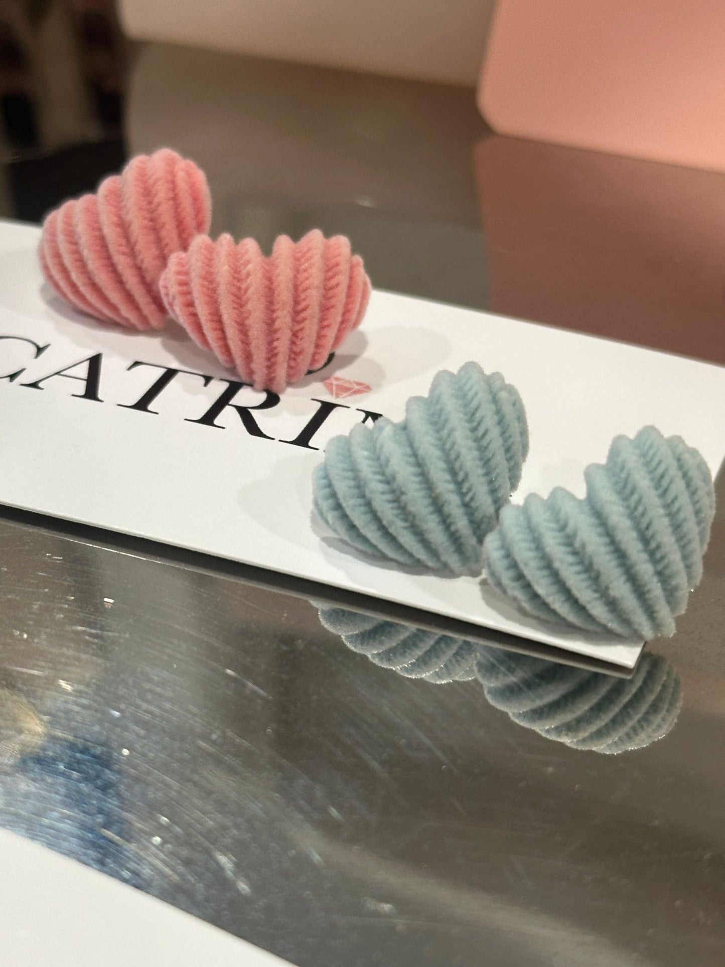 Heart Concha Earrings