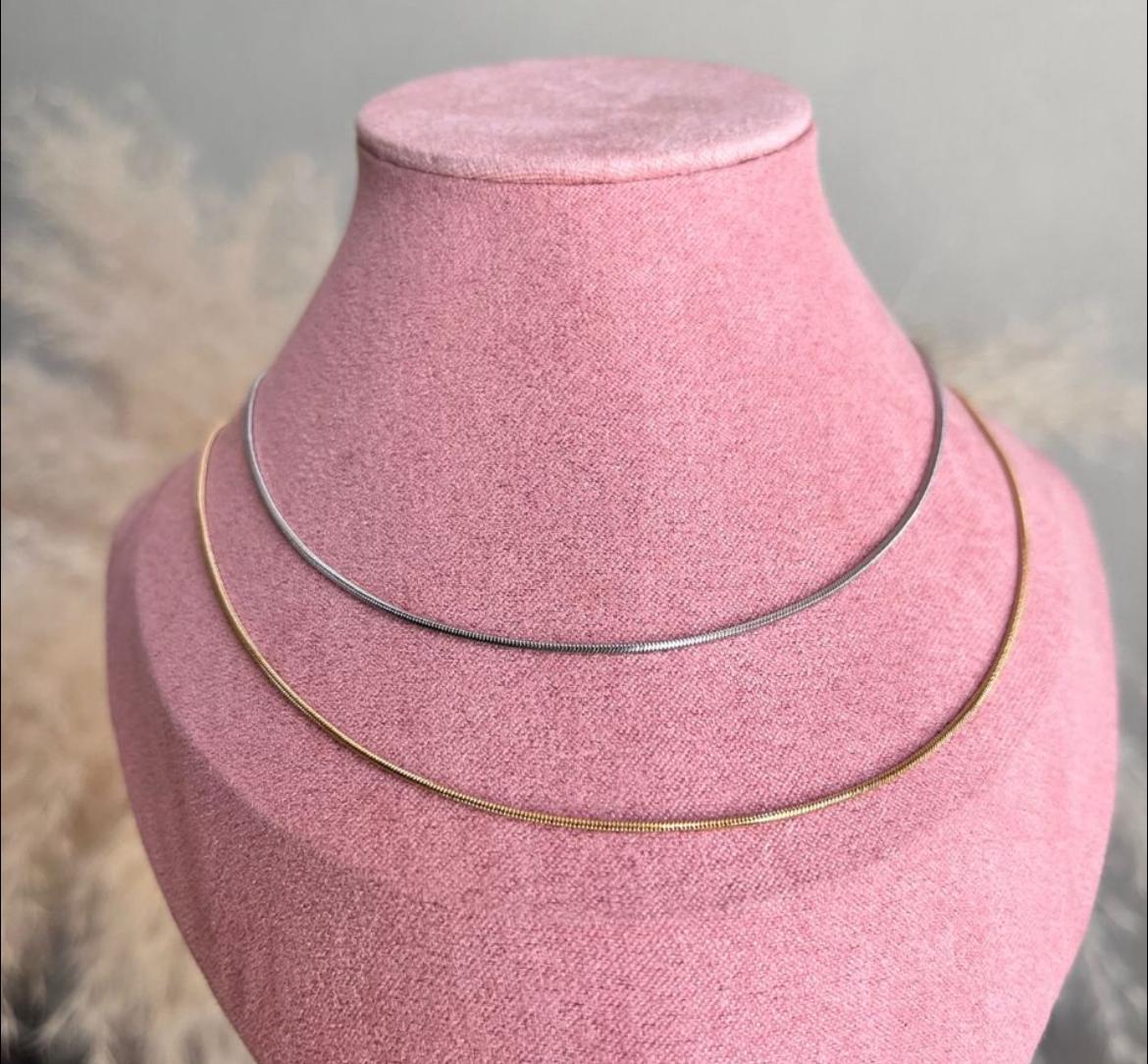 Gianna Thin Necklace