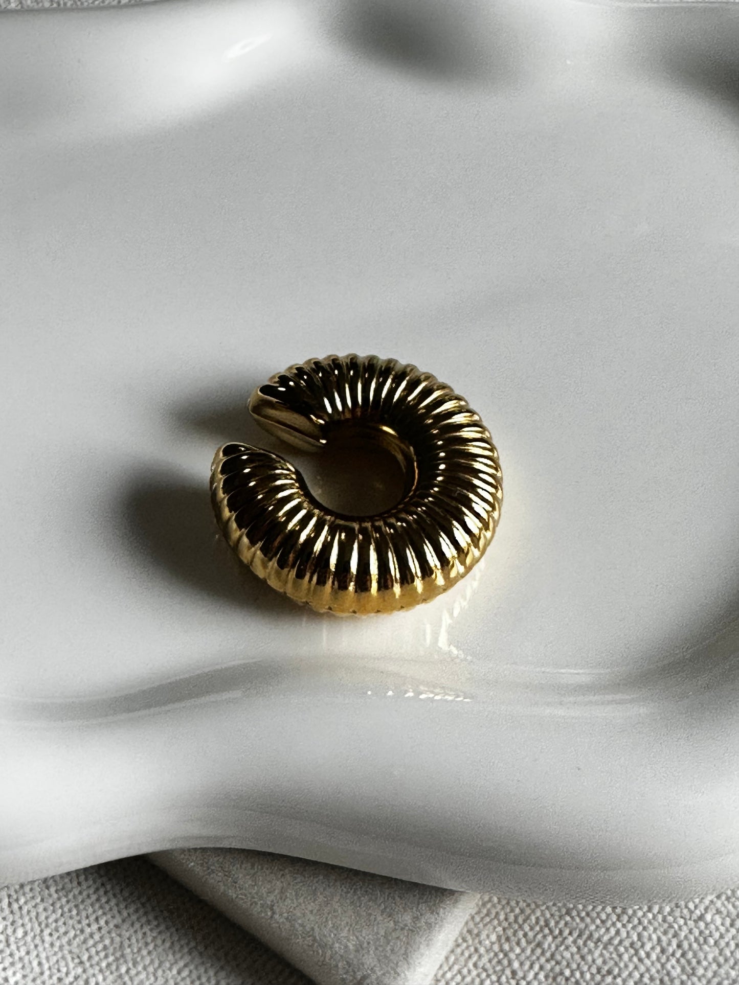 C Chunky Earcuff