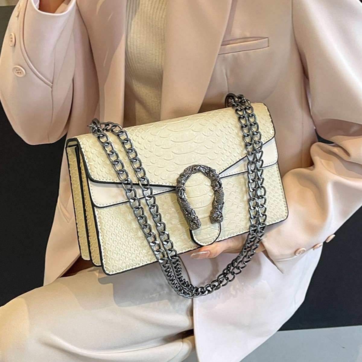 2024 NEW CROSSBODY CHAIN BAG