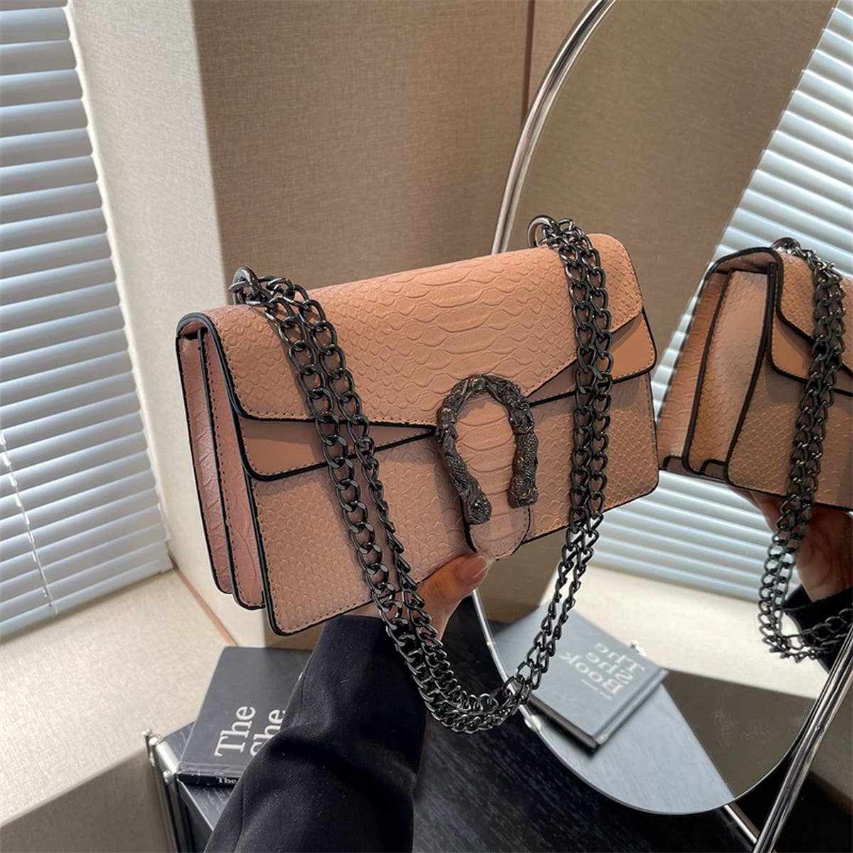 2024 NEW CROSSBODY CHAIN BAG