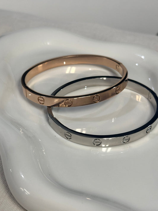 Screw Clip Bangle