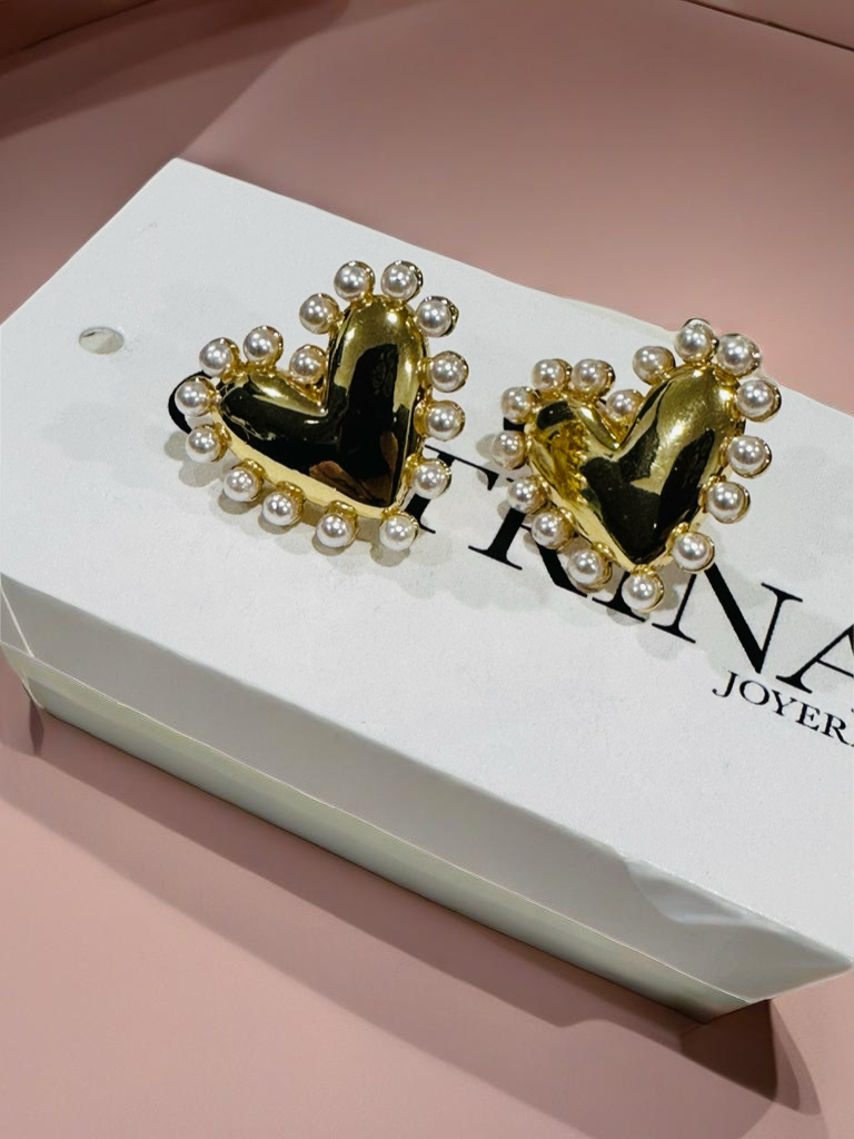 Corazón Earrings