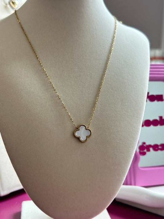 Single Clover Necklace